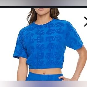 NWOT Y2K Juicy Couture Blue Crown Pattern Terry Cloth Short Sleeve Crop Top